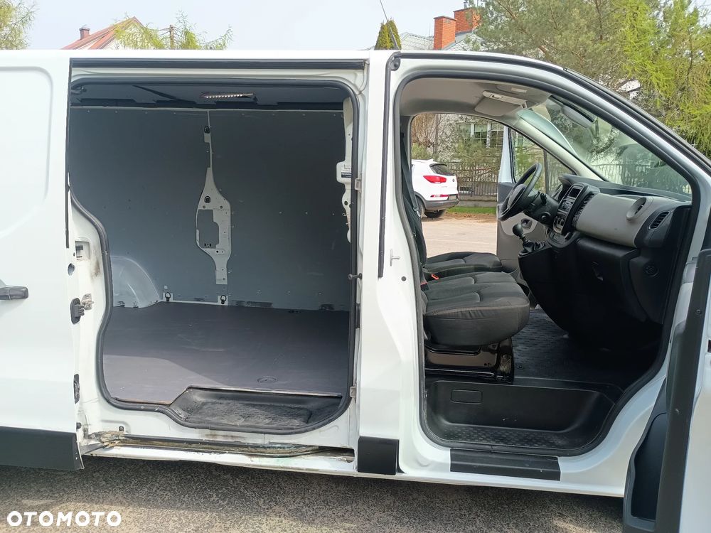 Renault Trafic - 26
