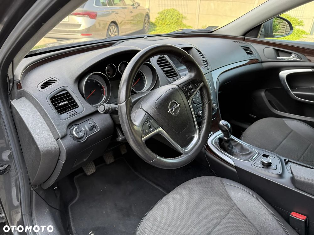 Opel Insignia - 9