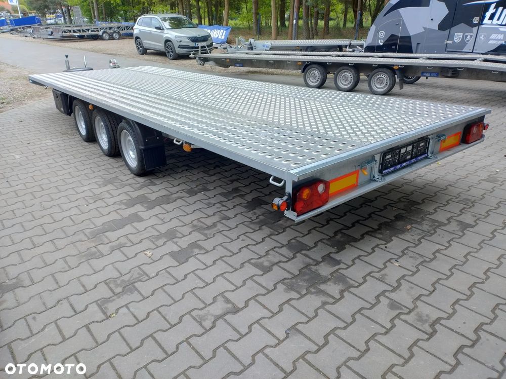 Niewiadów Platforma plaska laweta 6x2,10 przyczepa 3 osie