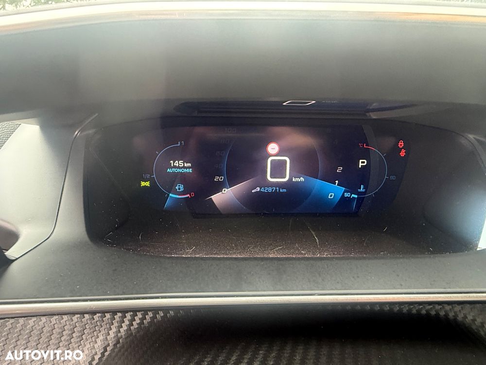 Peugeot 2008 PureTech 130 EAT8 Allure Pack - 6