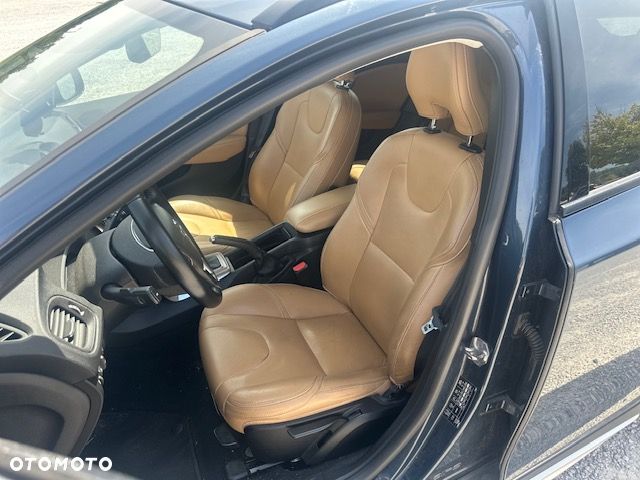 Volvo V40 Cross Country T3 Drive-E Summum - 7