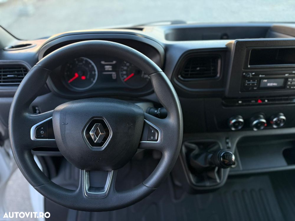 Renault Master 2.3 Blue 135 TT Furgon CD 3,5t L3H2 9 m3 - 4