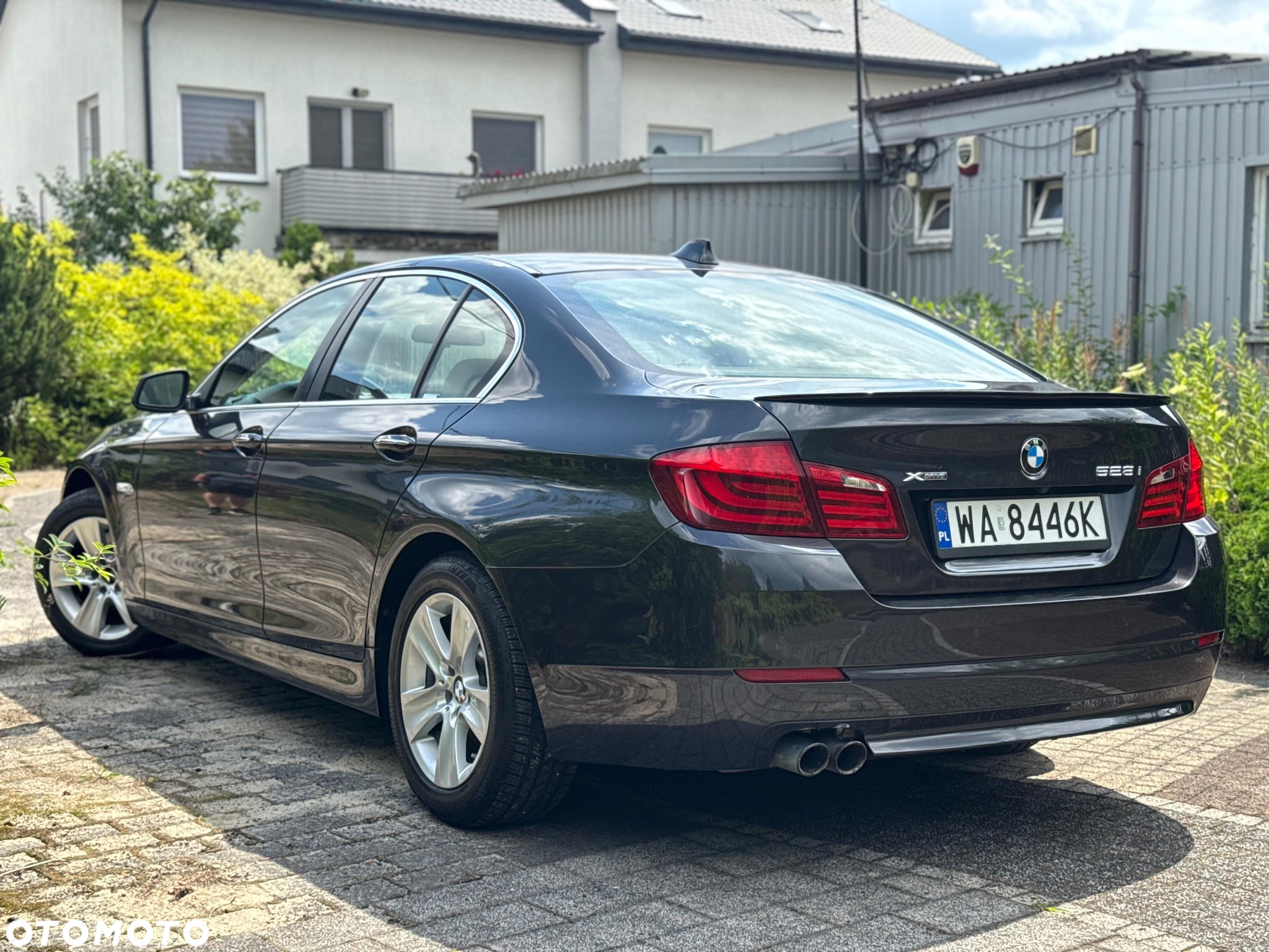 BMW Seria 5 528i xDrive Luxury Line - 7