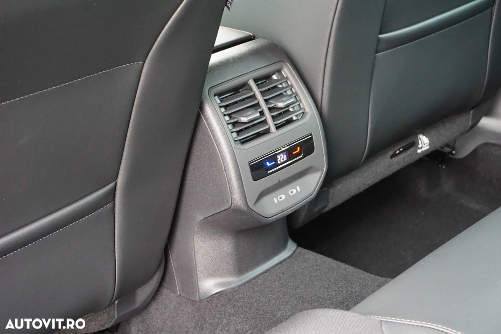 Cupra Leon 1.5 eTSI DSG MHEV - 32