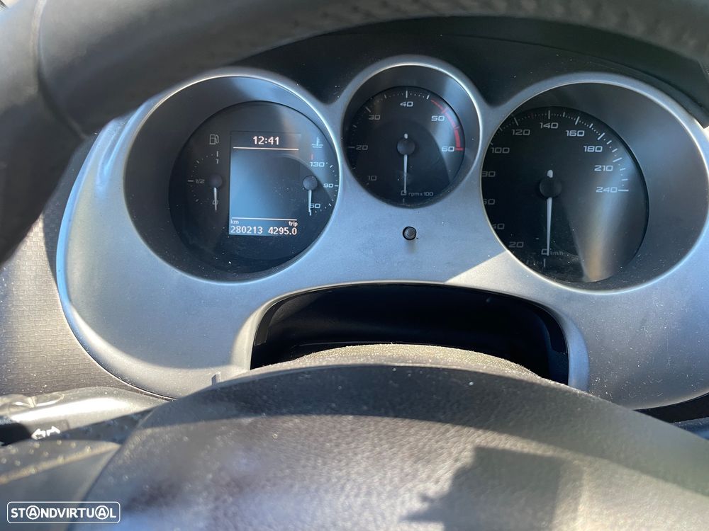 SEAT Altea 1.6 TDI DPF CR Ecomotive Style - 4