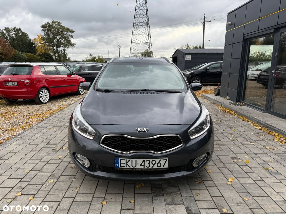 Kia Ceed 1.6 CRDi SCR L - 8