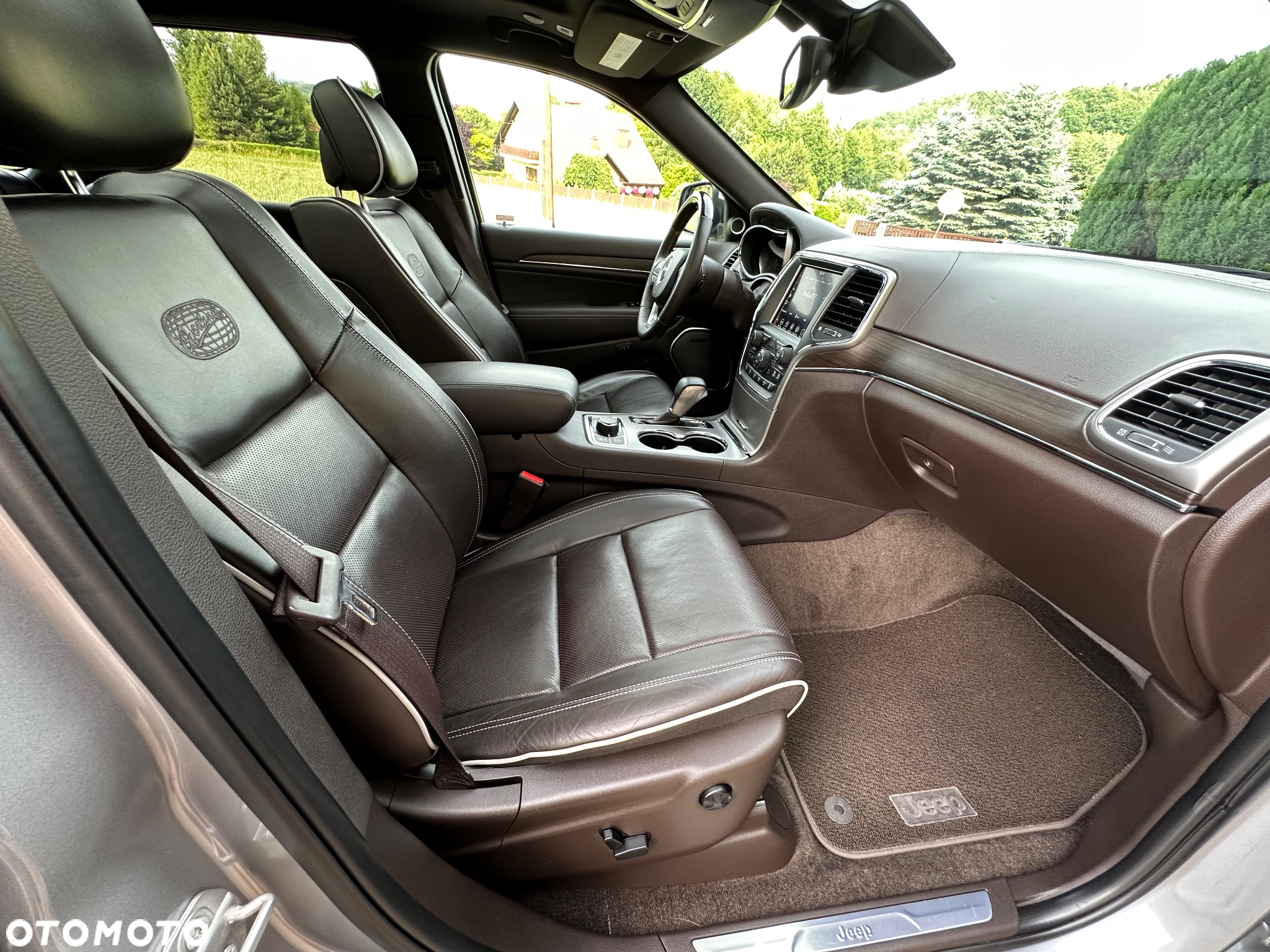Jeep Grand Cherokee 5.7 V8 HEMI Overland - 26