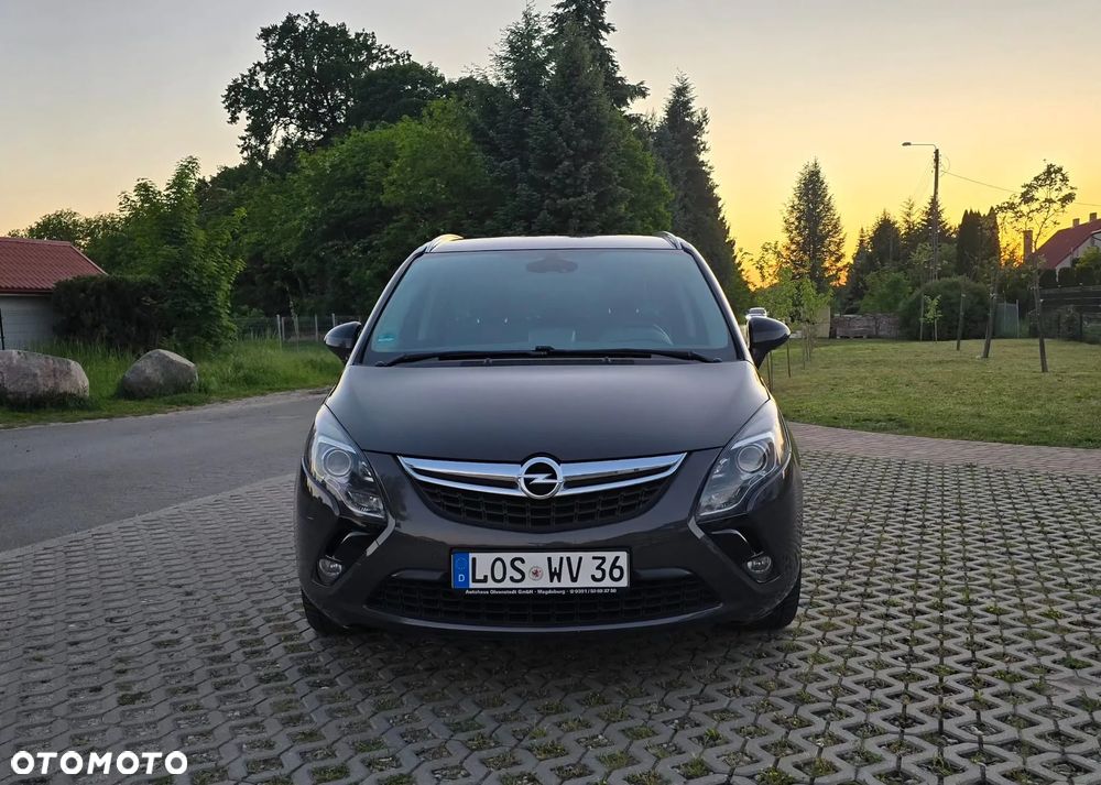 Opel Zafira Tourer 2.0 CDTI ecoFLEX Start/Stop Active - 2