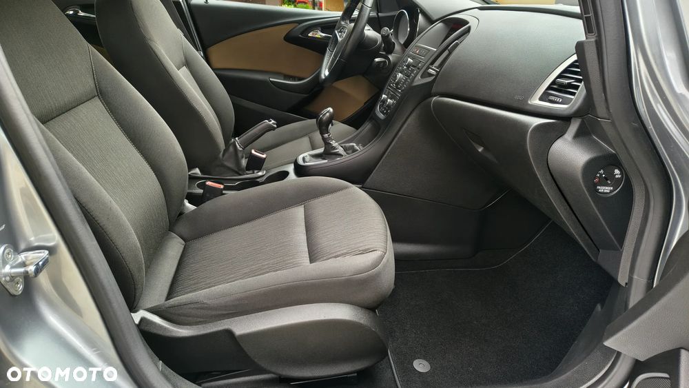 Opel Astra - 17