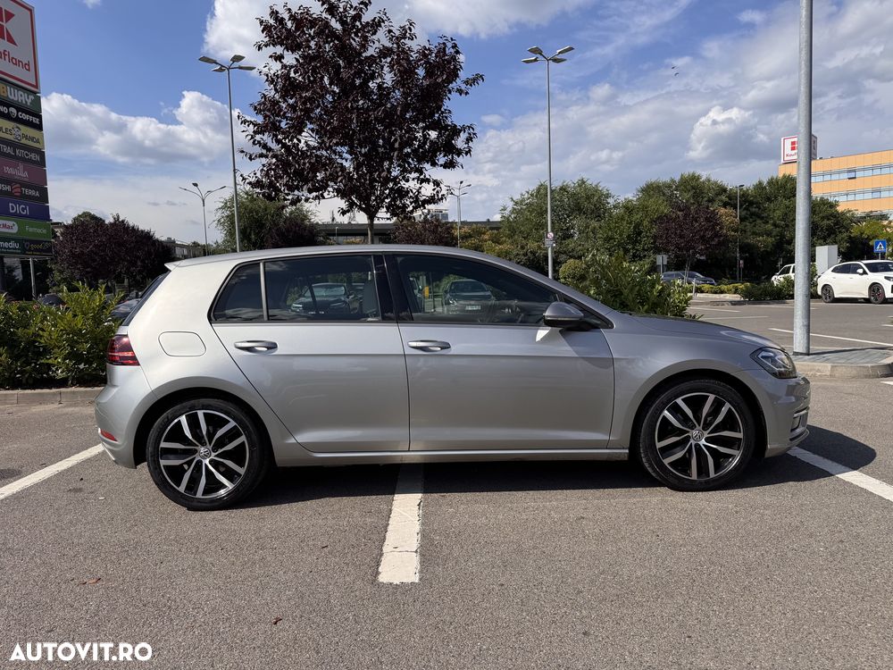 Volkswagen Golf - 4