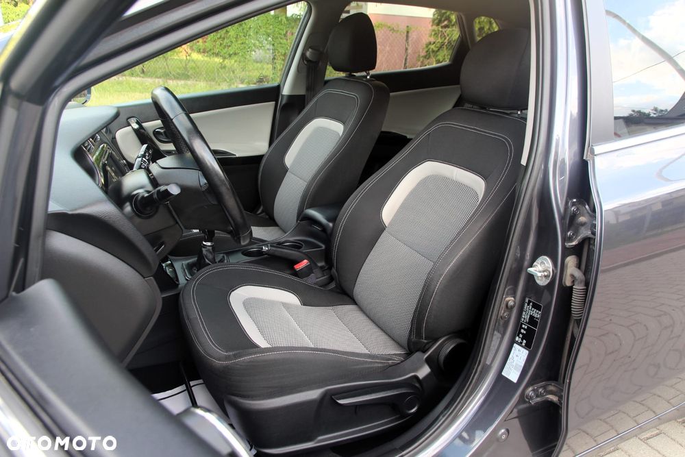 Kia Ceed 1.6 CRDi XL - 26