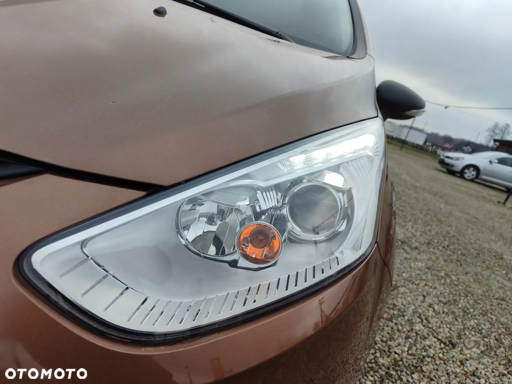 Ford B-MAX 1.4 SYNC Edition - 28