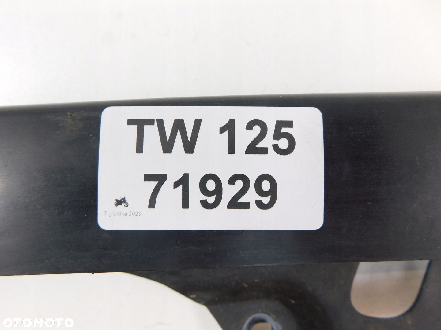 YAMAHA TW 125 OSŁONA ŁAŃCUCHA - 6