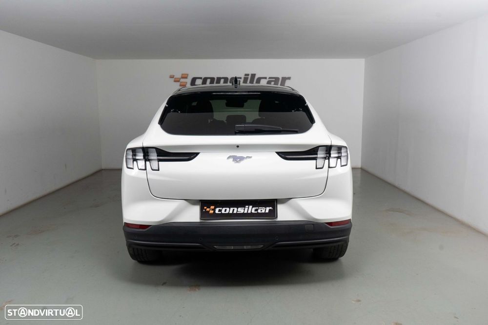 Ford Mustang Mach-E Standard - 5