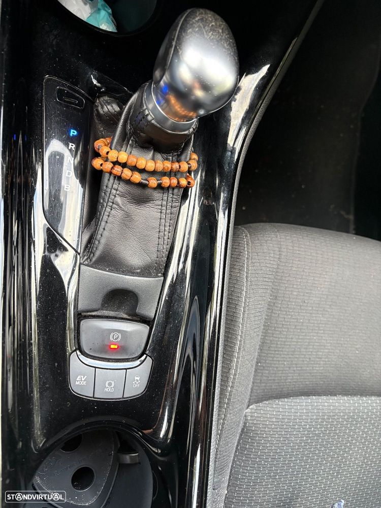 Toyota C-HR 1.8 HSD Comfort+P.Style - 8