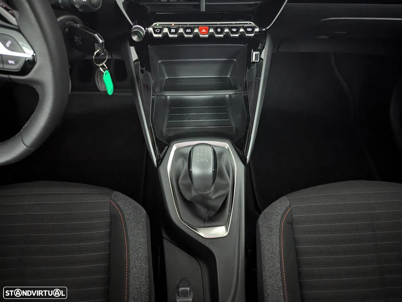 Peugeot 208 1.2 PureTech Active - 28