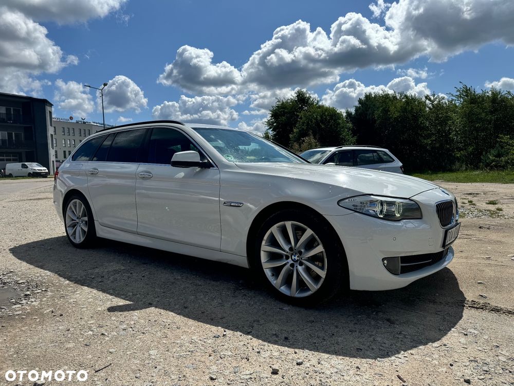BMW Seria 5 525d - 6