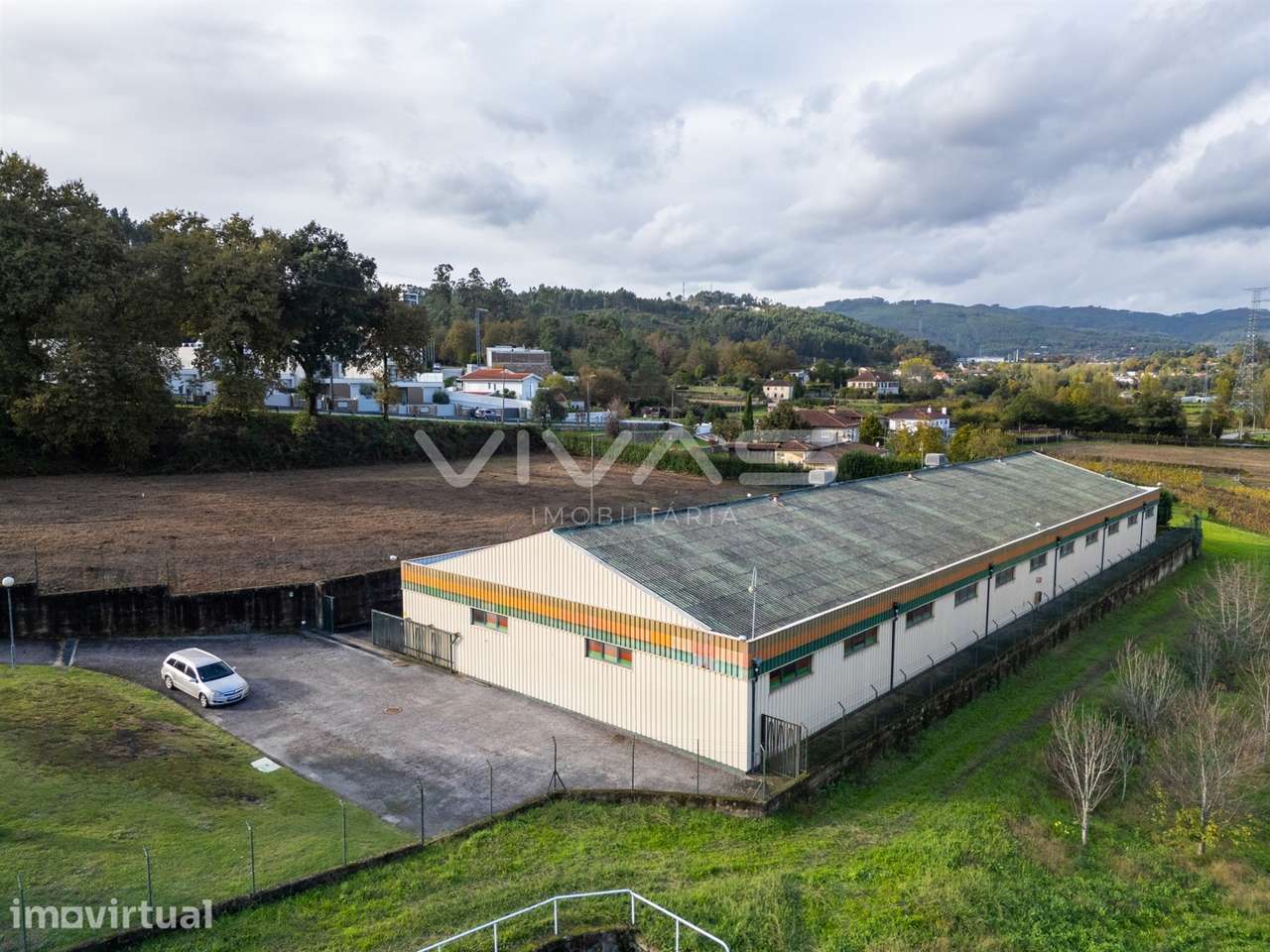Pavilhão  Venda em Gême,Vila Verde - Grande imagem: 2/42
