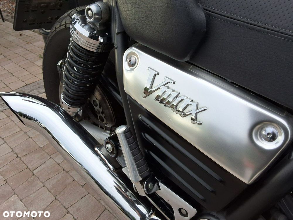 Yamaha V-MAX - 15