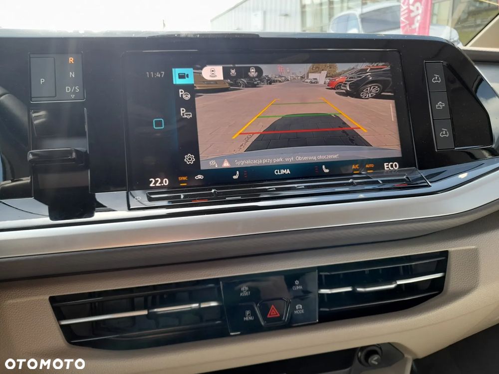 Volkswagen Multivan - 8