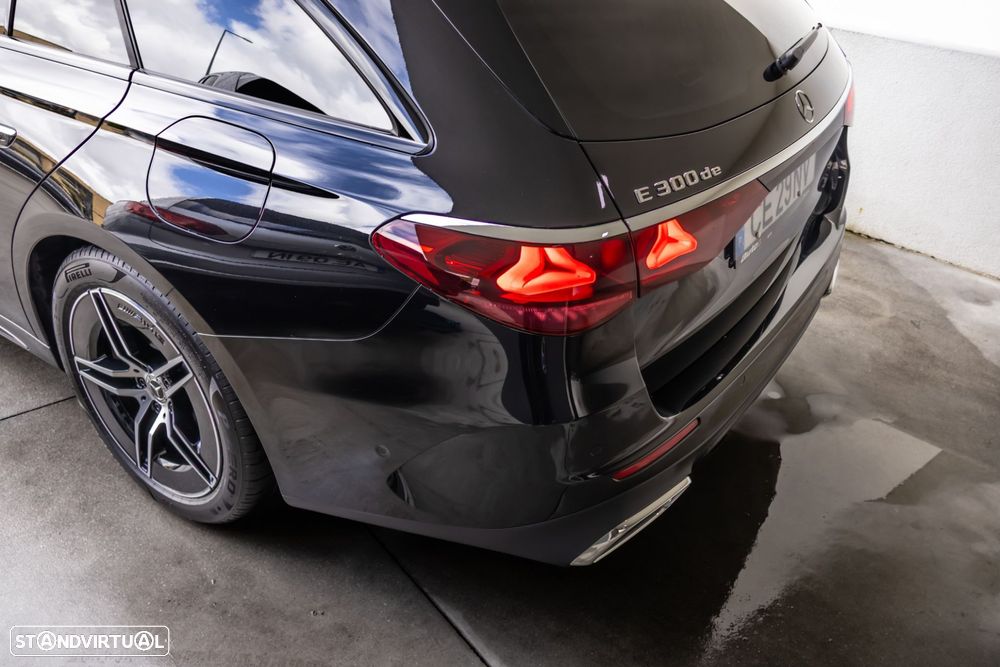 Mercedes-Benz E 300 - 12
