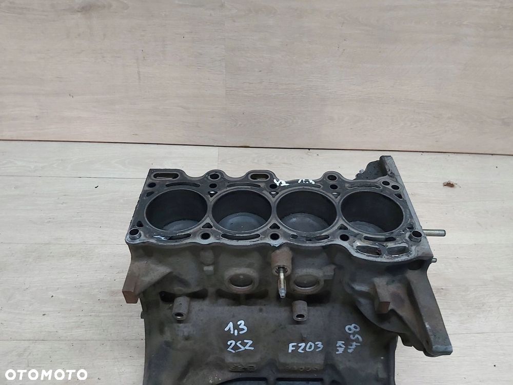 Toyota Yaris I II 01-08r 1,3 vvti 2SZ blok silnika wał tłok korba BDB 85tyś - 1