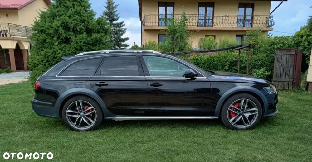 Audi A6 Allroad - 11