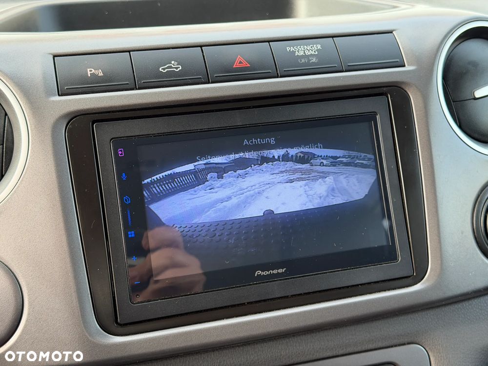 Volkswagen Amarok 2.0 BiTDI BMT Highline - 11