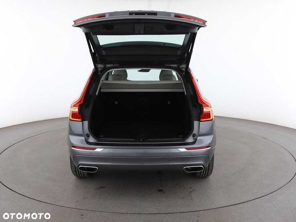 Volvo XC 60 - 21
