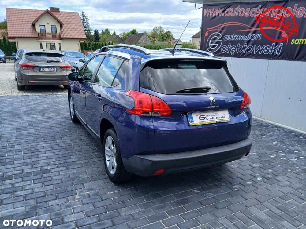 Peugeot 2008 - 12