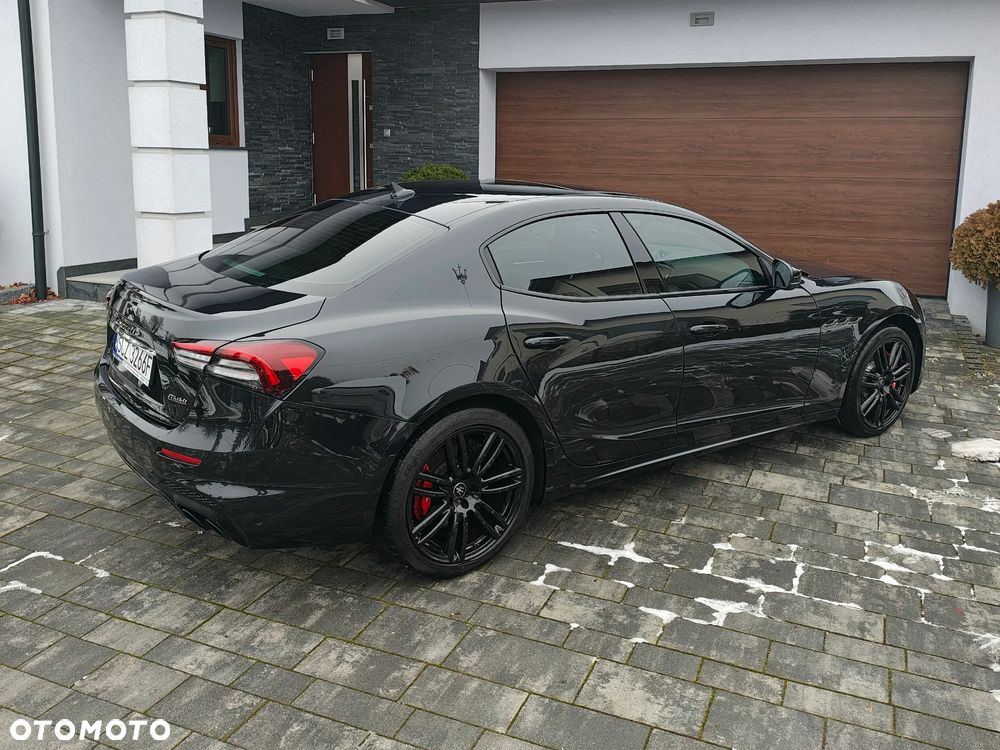 Maserati Ghibli Modena - 22