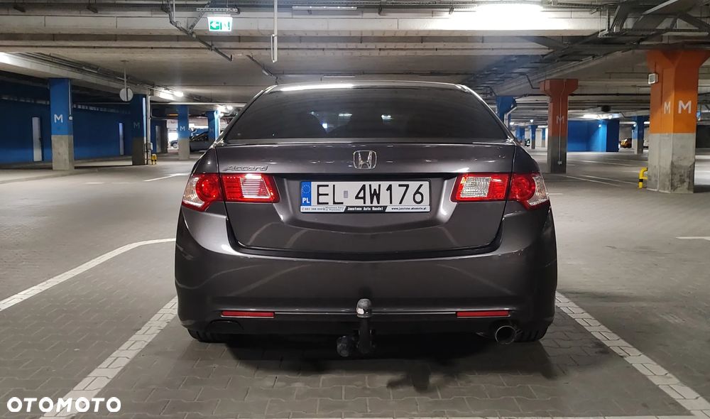 Honda Accord 2.0 Elegance - 4