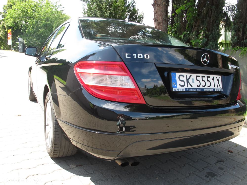 Mercedes-Benz Klasa C 180 Kompressor Classic - 9