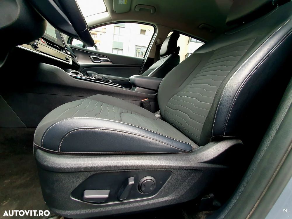 Kia Sportage 1.6 T-GDI HEV 6AT 4x2 Style - 18