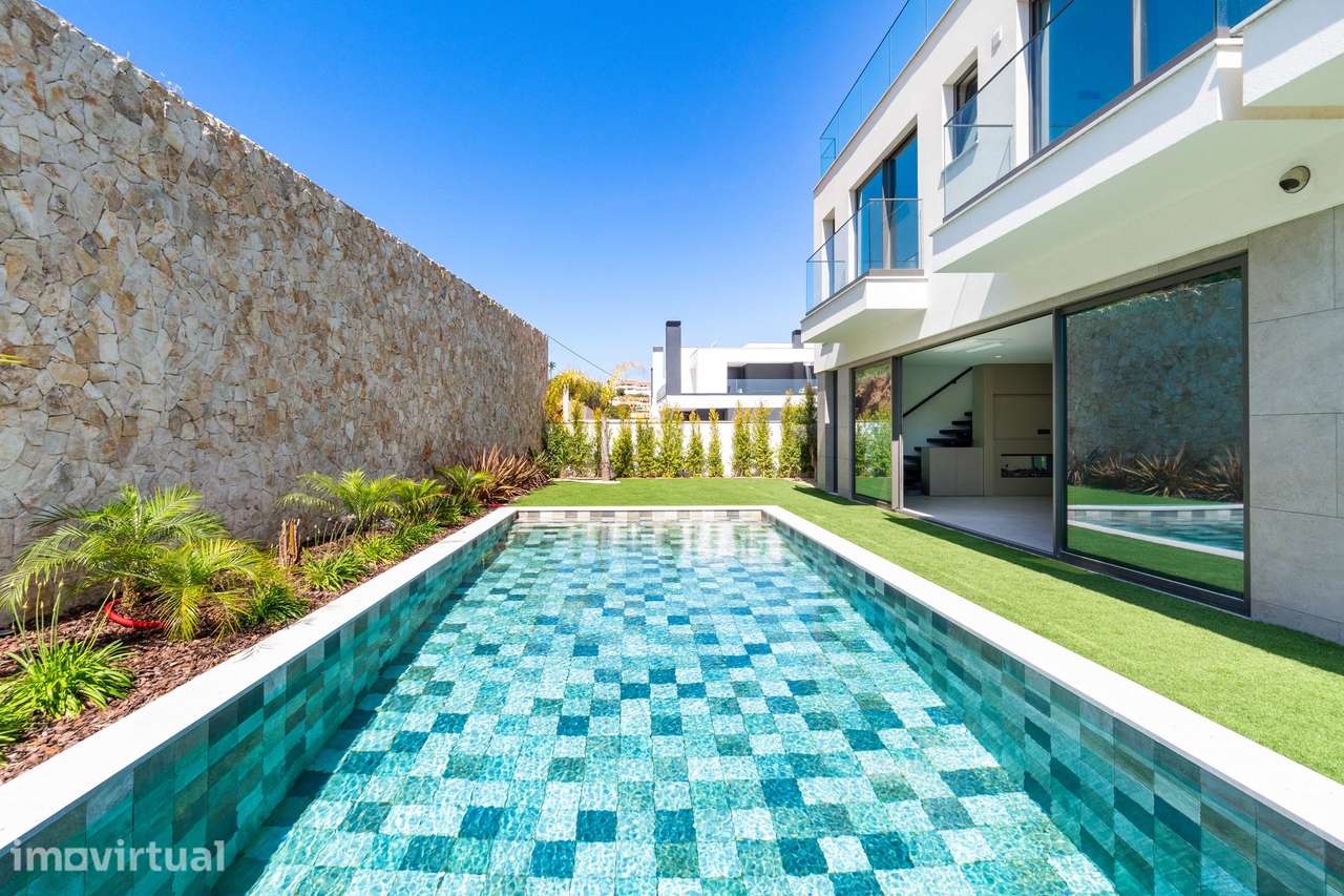 Moradia V4 nova e moderna com piscina e jacuzzi - Grande imagem: 2/51