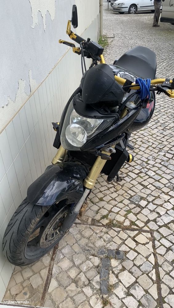 Honda CBF - 3