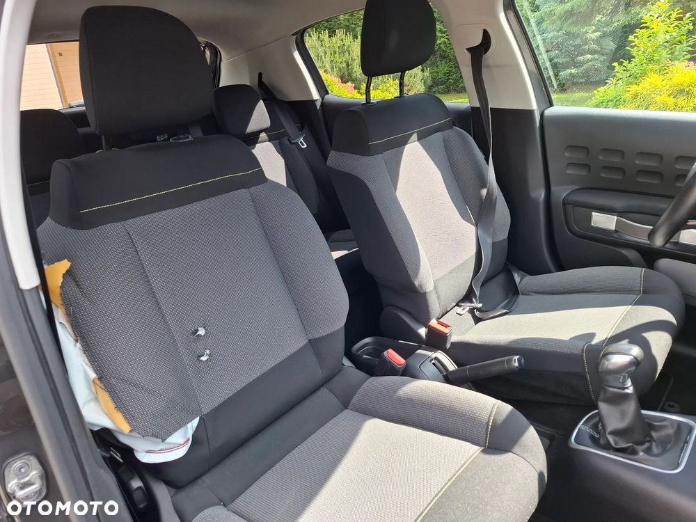 Citroën C3 Pure Tech 82 FEEL - 19