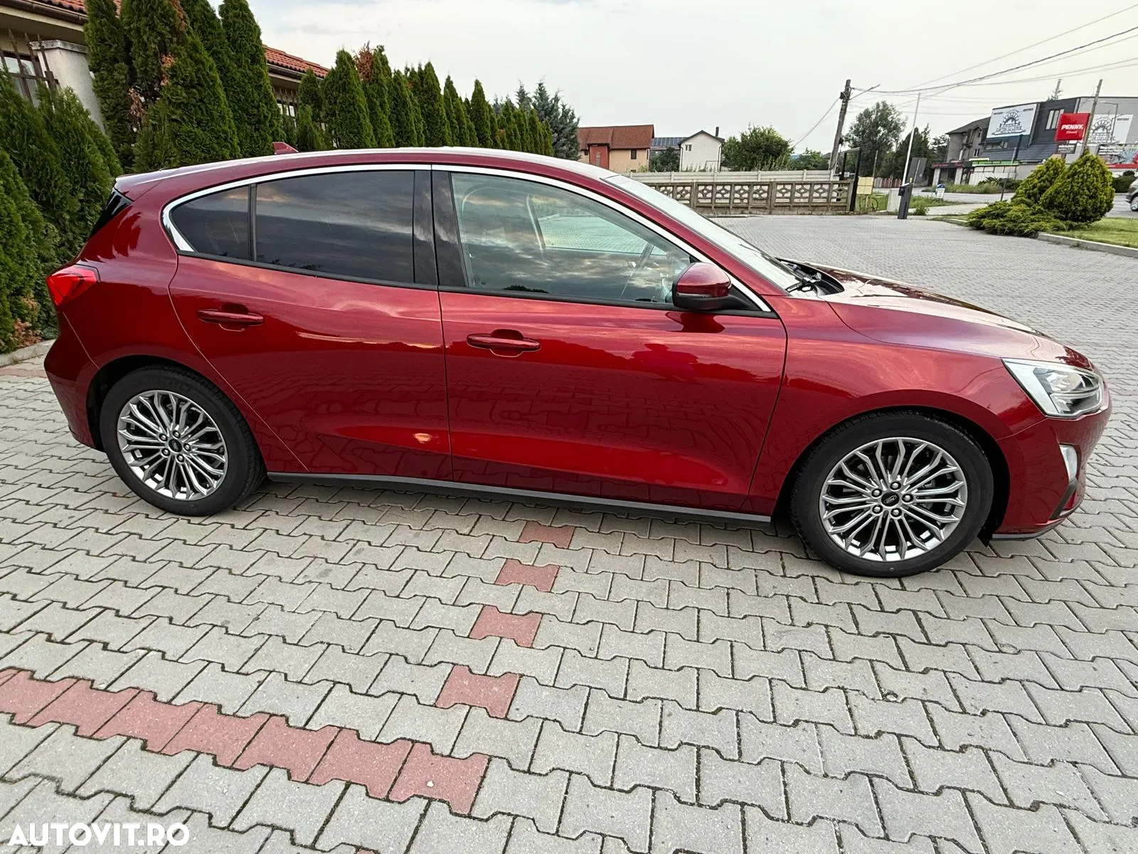 Ford Focus 1.0 EcoBoost Titanium - 19