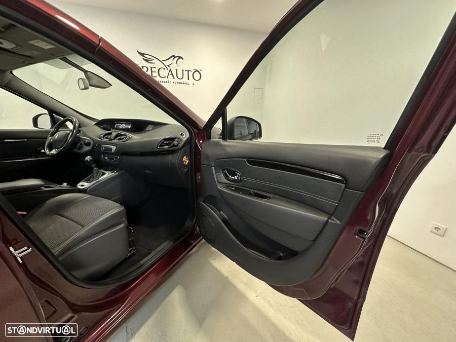 Renault Grand Scénic 1.5 dCi Luxe SS - 17