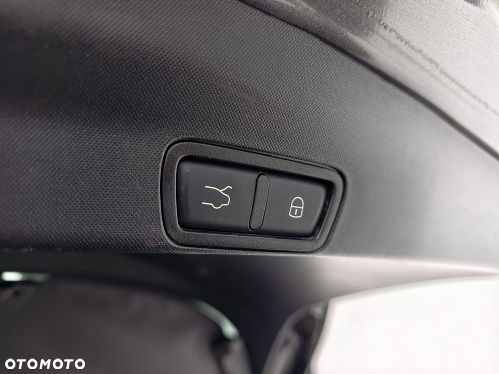 Alfa Romeo Stelvio 2.0 Turbo Q4 - 16