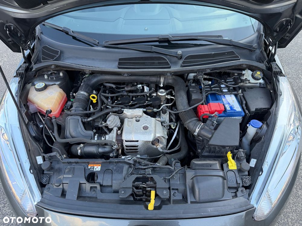 Ford Fiesta 1.0 EcoBoost S&S ST-LINE - 32