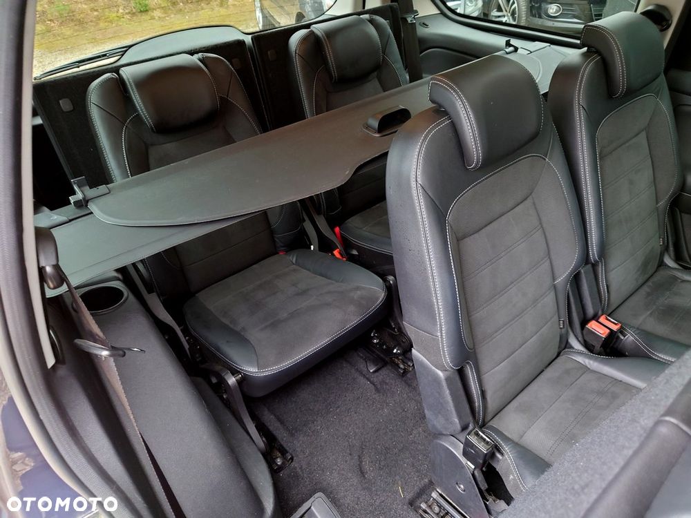 Ford Galaxy 2.0 TDCi Titanium - 11