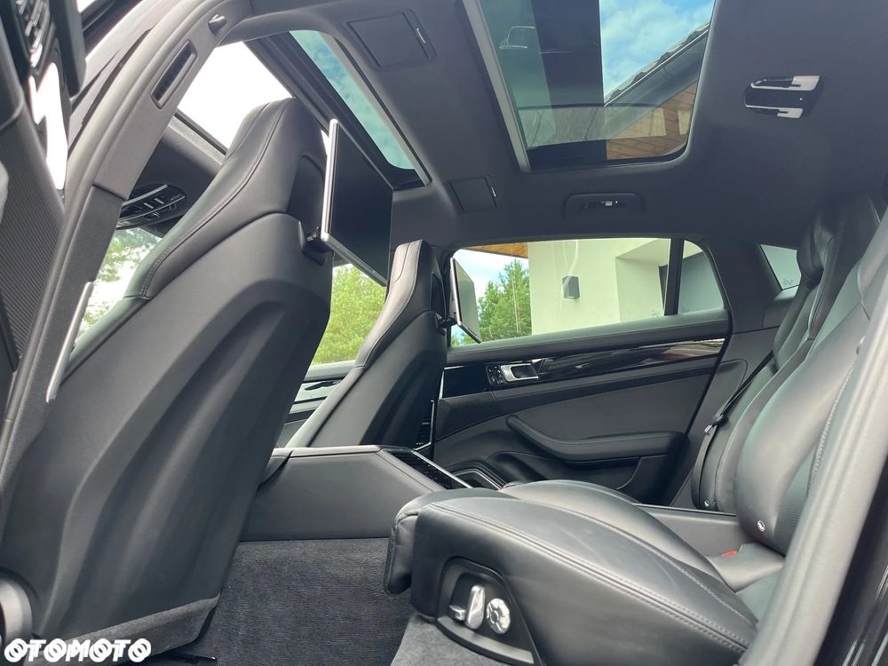Porsche Panamera 4 E-Hybrid Executive - 8