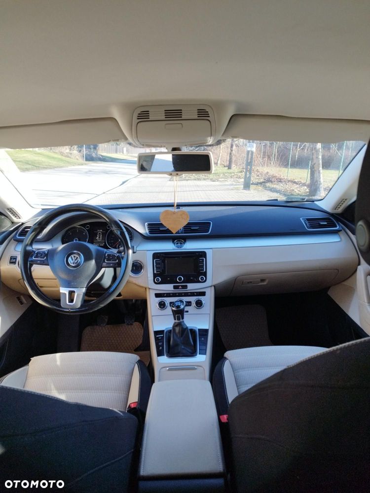 Volkswagen CC 2.0 TDI DPF BMT 4Mot - 37
