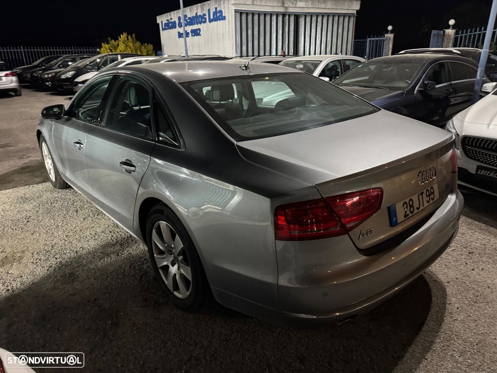 Audi A8 3.0 TDI DPF clean quattro tiptronic - 25