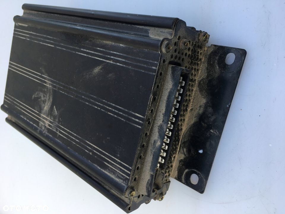 WZMACNIACZ GŁOŚNIKÓW BOSE AUDI A4 B6 8E5035223A - 3