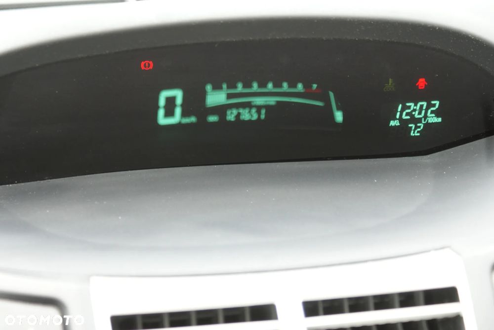 Toyota Yaris - 8
