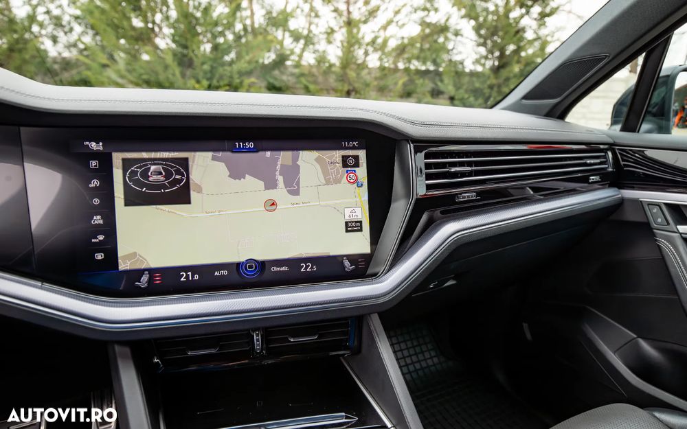 Volkswagen Touareg 3.0 V6 TSI OPF 4Motion Aut. R-Line - 13