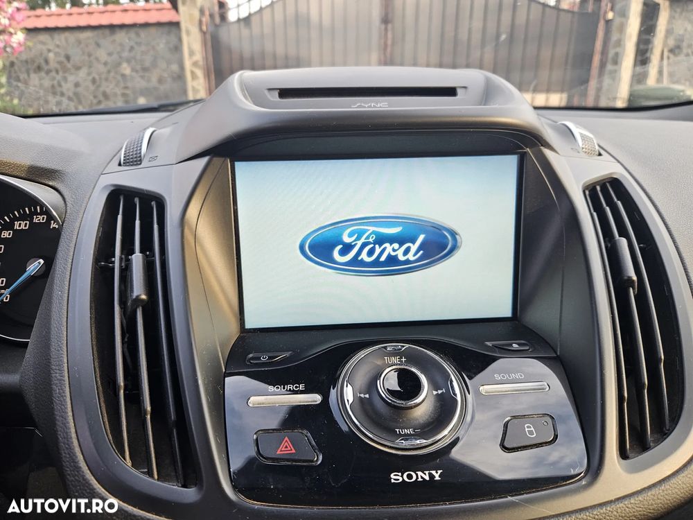 Ford Kuga 2.0 TDCi 4WD Titanium - 6