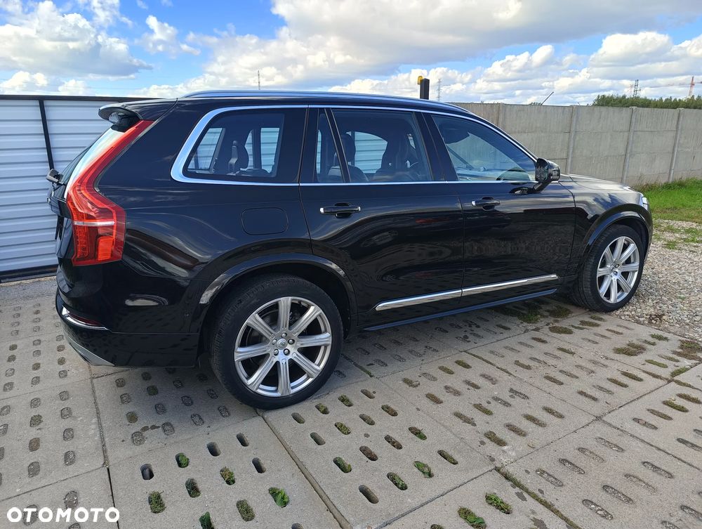 Volvo XC 90 - 5
